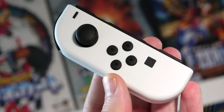 نینتندو روش ۱۳ مرحله‌ای تعویض باتری Joy-Con نینتندو سوییچ را منتشر کرد